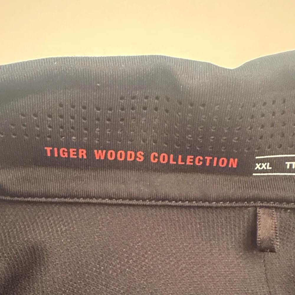 Nike Men's Polo Shirt - Black and Purple Ombre - Picture 3 of 6